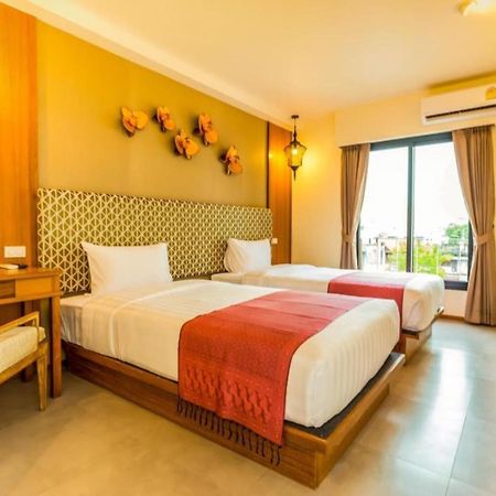 The Signature Hotel @ Thapae Chiang Mai Exterior photo