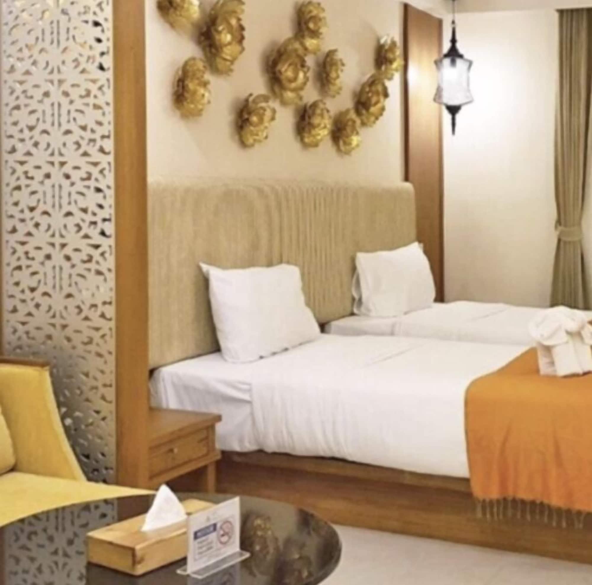 The Signature Hotel @ Thapae Chiang Mai Exterior photo