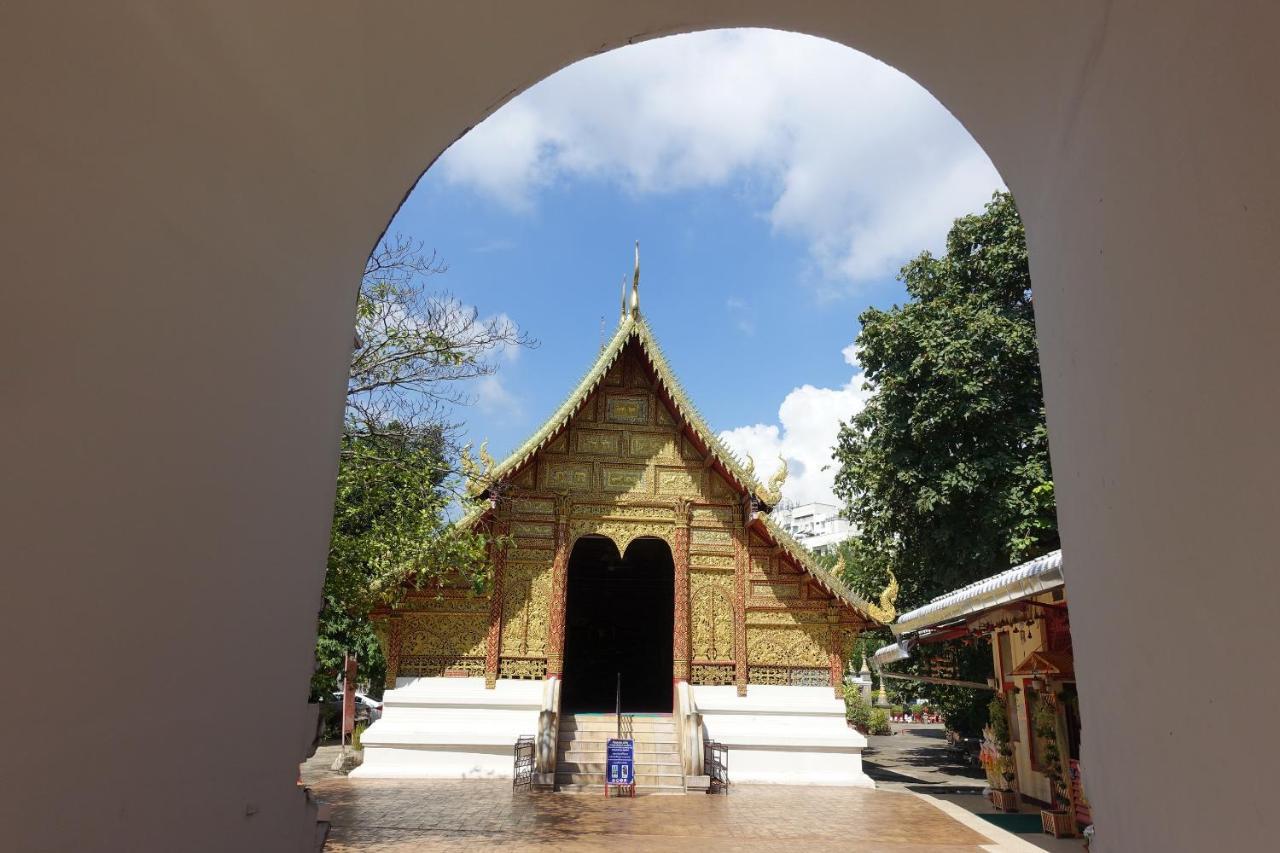 The Signature Hotel @ Thapae Chiang Mai Exterior photo